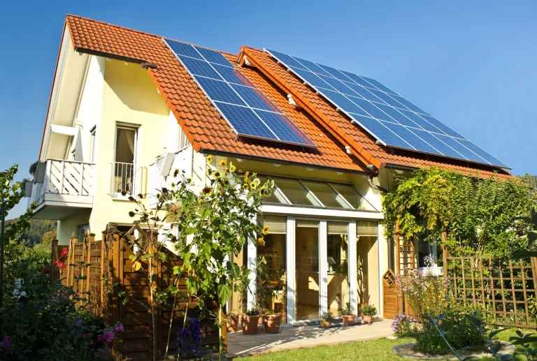 Photovoltaik Nürnberg im Neubau: Effizient bauen nach KfW 40 Plus Standard